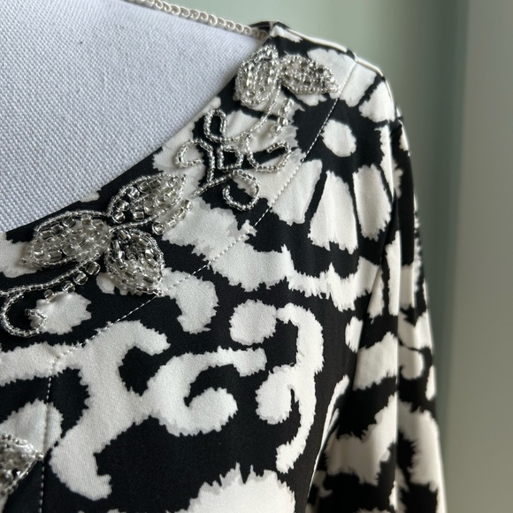 INC International Concepts Black and White Tunic with Beaded Trim - Picture 5 of 12